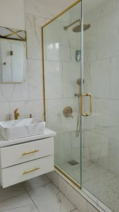 Jamrock Place Μοντέγκο Μπέυ 0*,